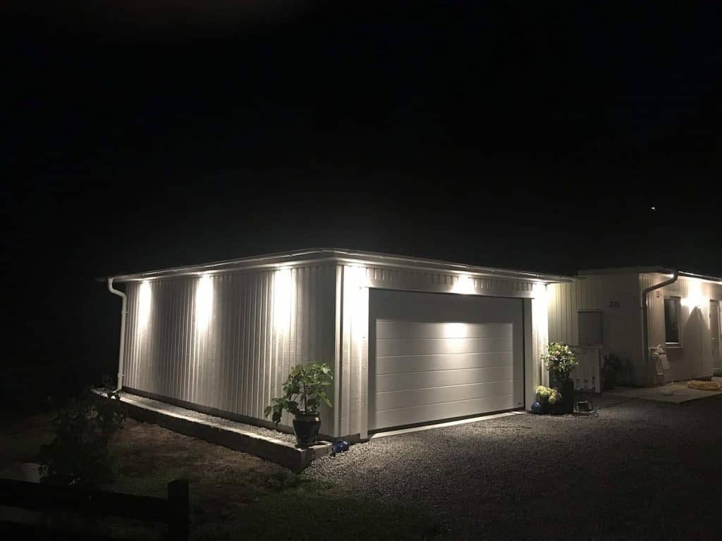 Fasadbelysning på garaget