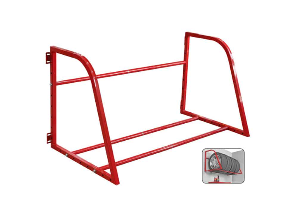 Däckställ i lackerad röd.